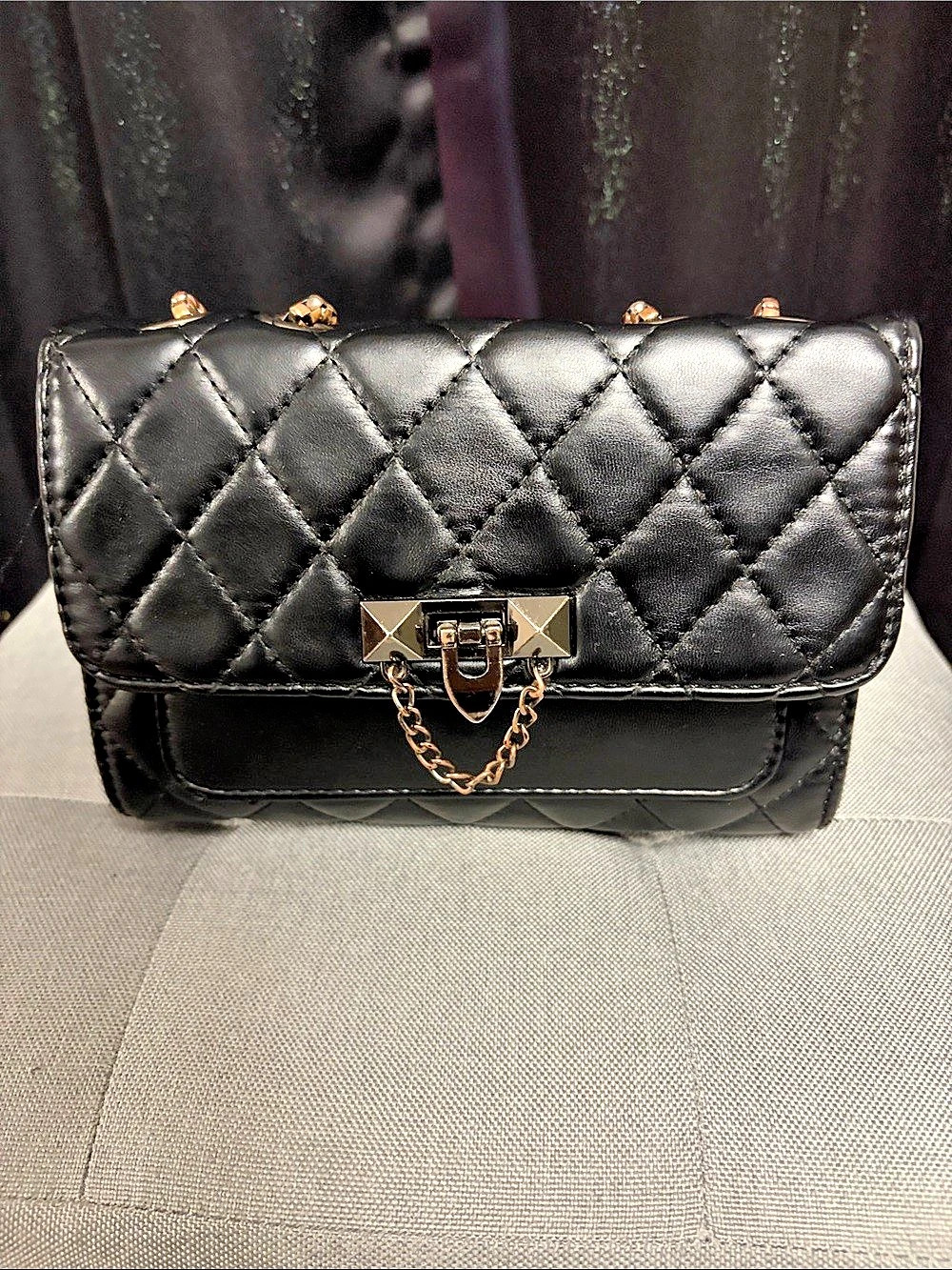 Quilted Shoulder Bag in Black